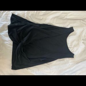 Lululemon twist back tank